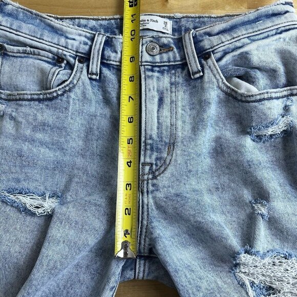 Abercrombie & Fitch The Boyfriend Mid Rise Jeans Acid Wash Distressed Size 26 /2 - Picture 9 of 11